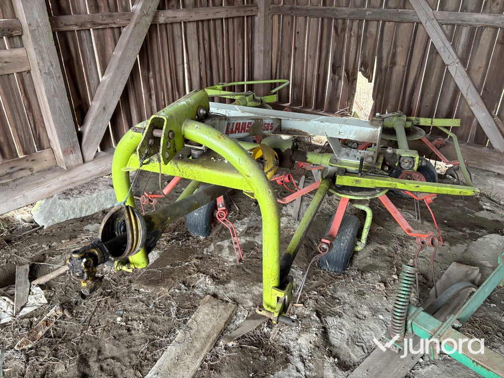 Hövändare-Claas W 450S