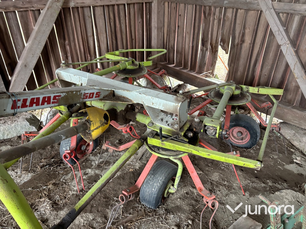 Hövändare-Claas W 450S