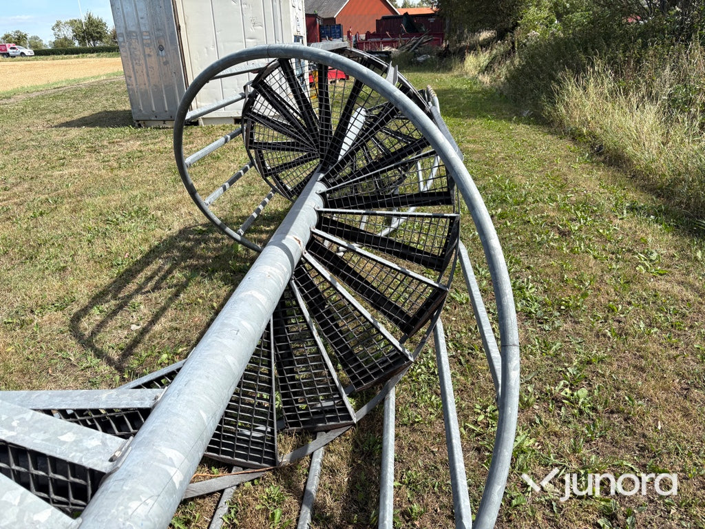 Spiraltrappa galvaniserat stål 9 m