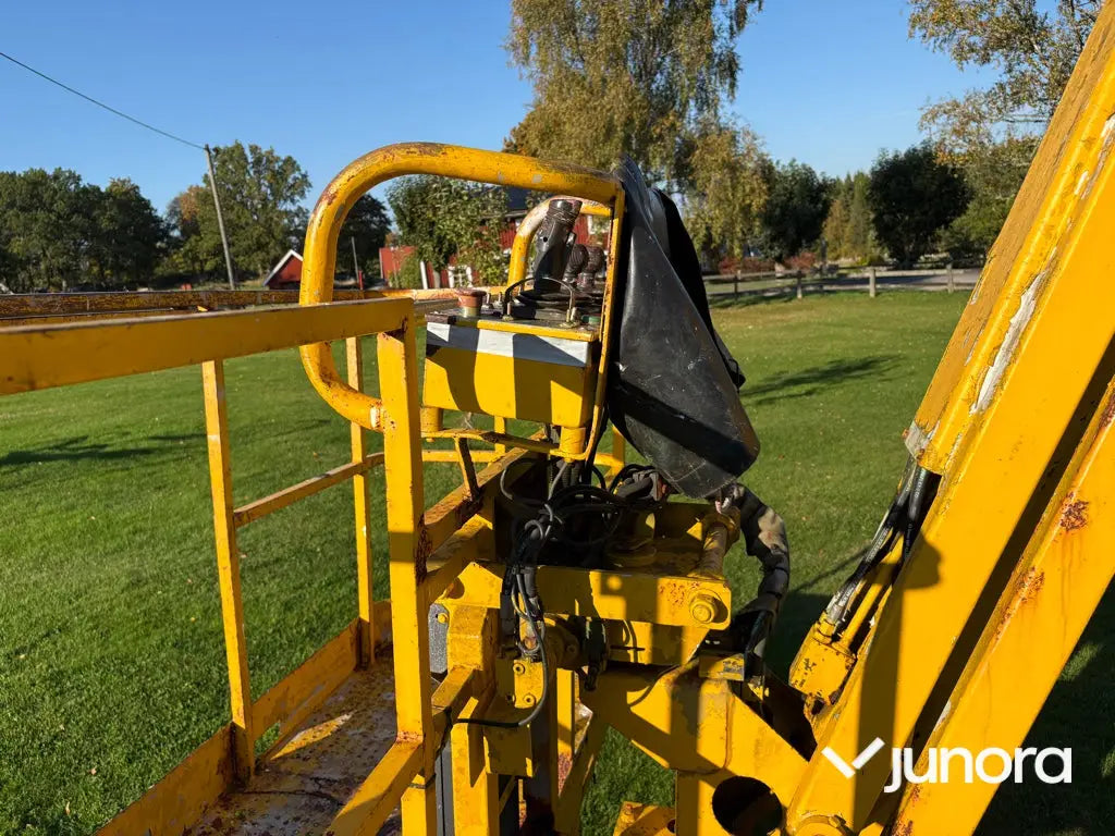 Bomlift Haulotte HA16PX 4WD
