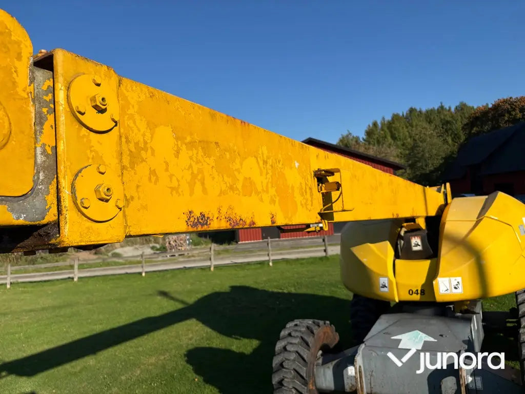Bomlift Haulotte HA16PX 4WD