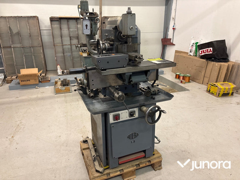 Vertikal / Horisontalfräsmaskin - Aciera, F3