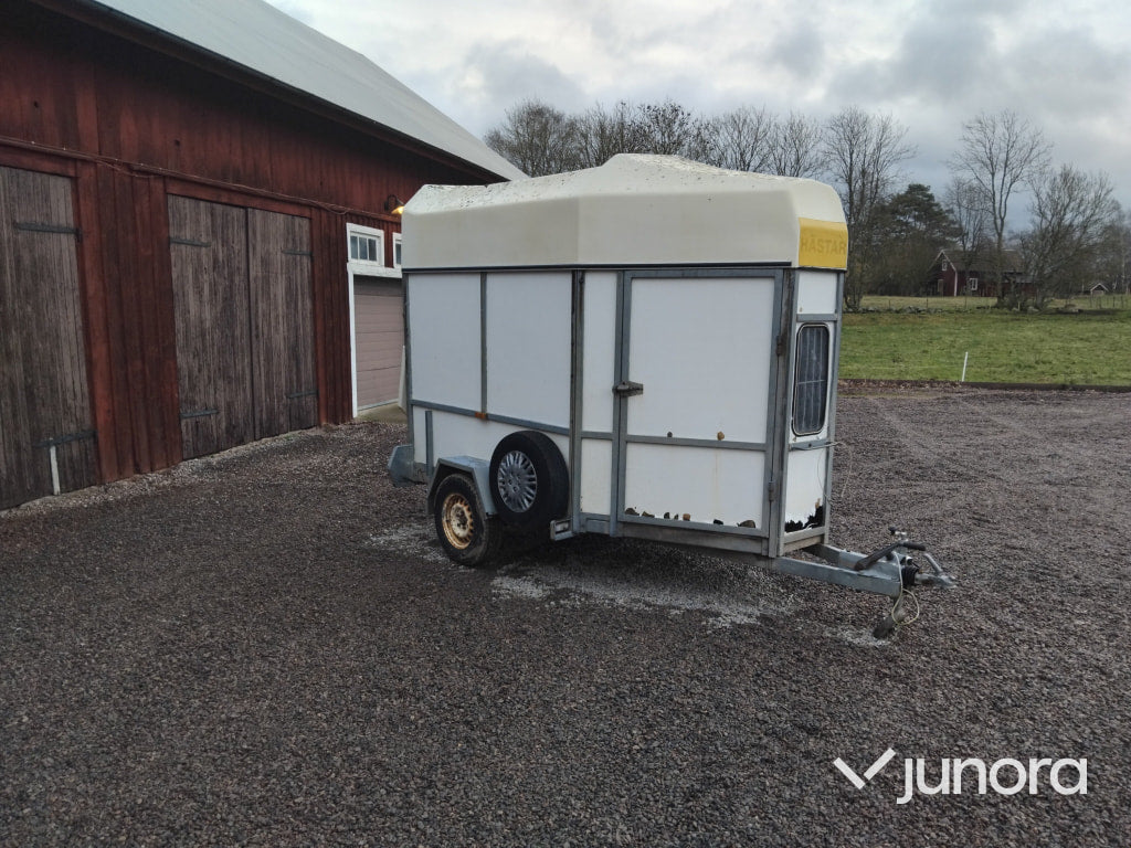 Hästtransport – Reko 1300