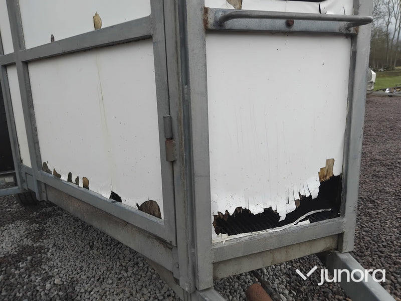 Hästtransport – Reko 1300