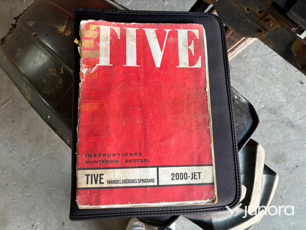 Gödningsspridare Överum Tive 2000-JET