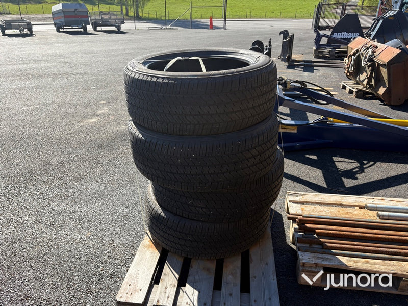 Sommardäck - Bridgestone, 275/50 R22, M+S