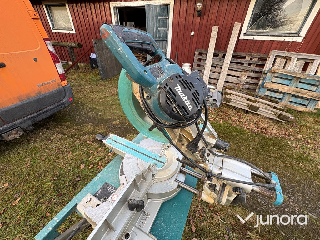 Kap- & gersåg - Makita LS1016L, med bord wst01
