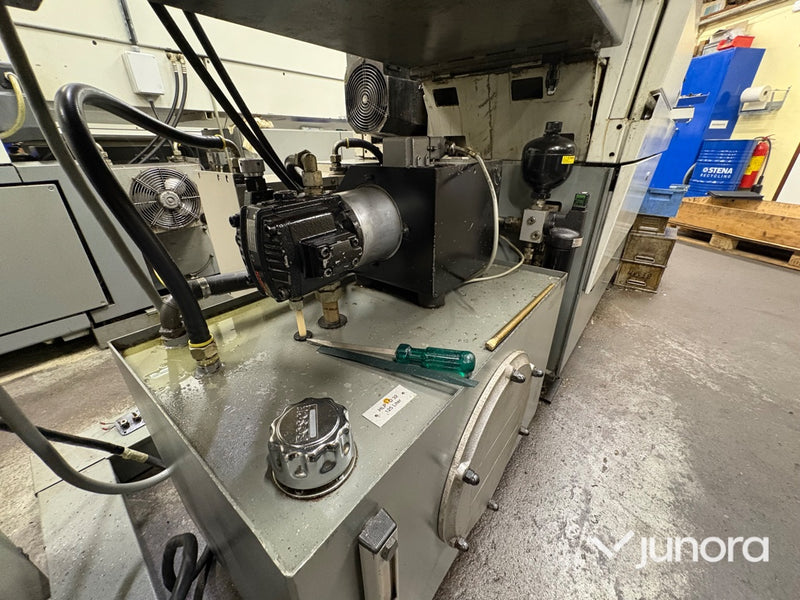 Svarv - Traub, TNM 28