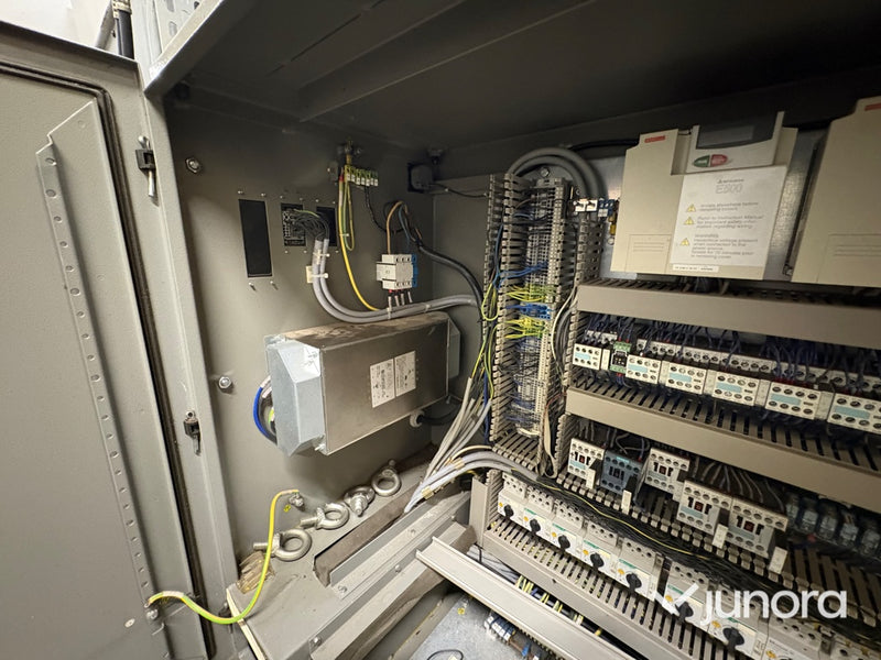 Svarv - Traub, TNM 28