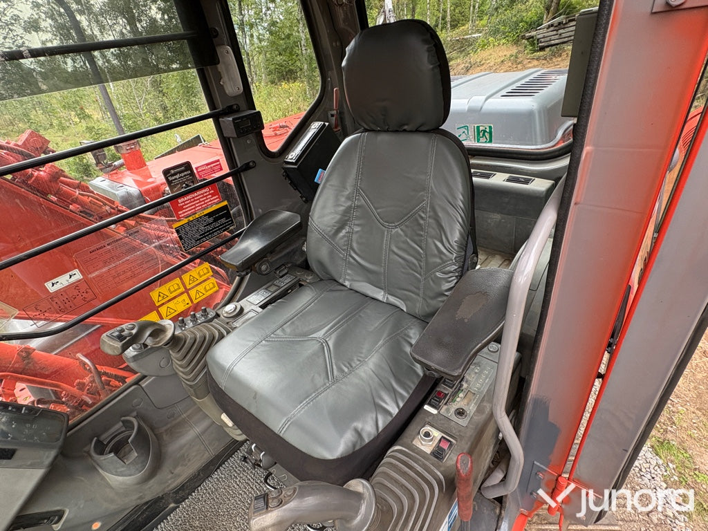 Bandgrävare Hitachi Zaxis 130