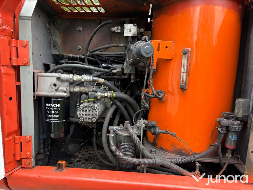 Bandgrävare Hitachi Zaxis 130