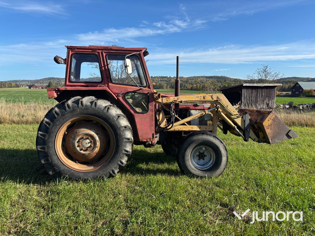 Traktor - Massey Ferguson 185S med lastare