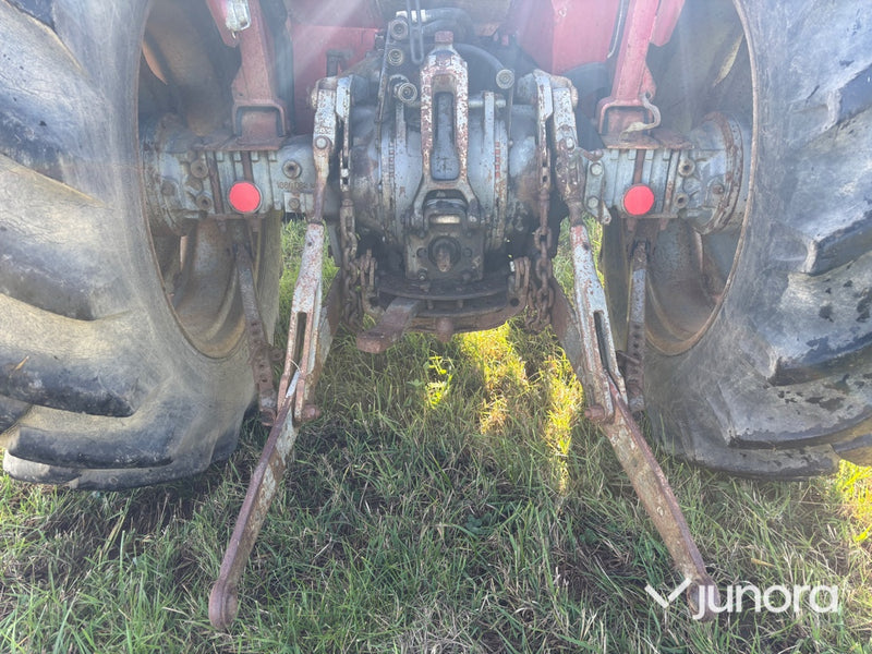 Traktor - Massey Ferguson 185S med lastare