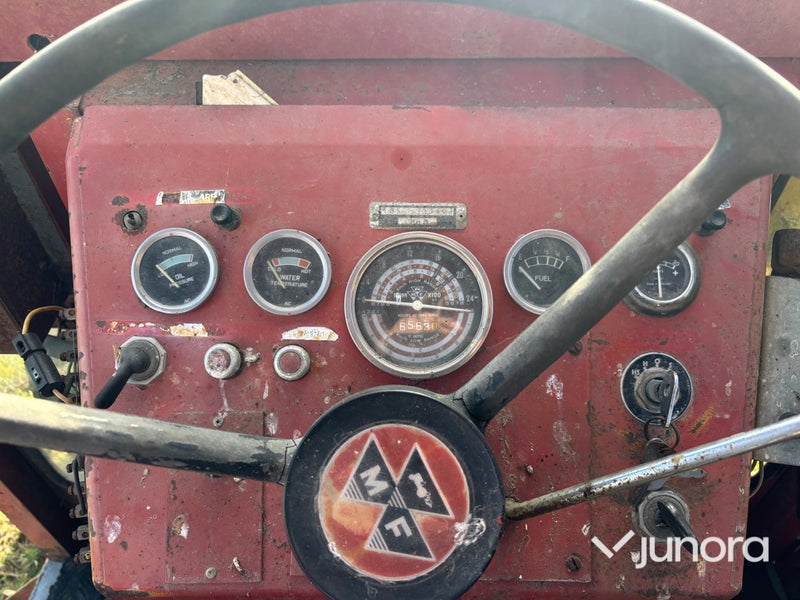 Traktor - Massey Ferguson 185S med lastare