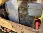 Traktor - Massey Ferguson 185S med lastare