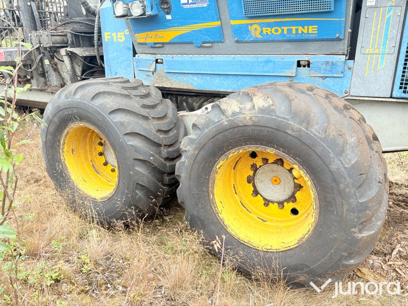 Skotare ROTTNE F15C 8WD