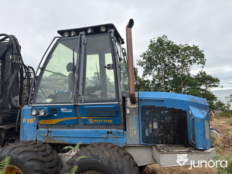 Skotare ROTTNE F15C 8WD