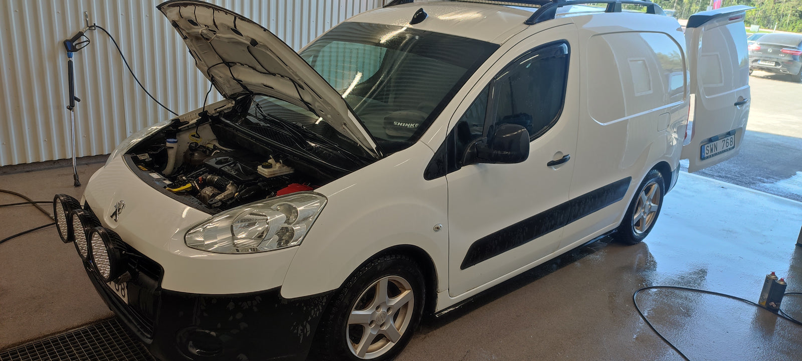 Peugeot partner van 1.6 hdi 2013