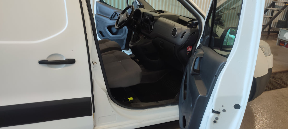 Peugeot partner van 1.6 hdi 2013