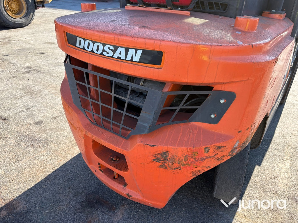 Dieseltruck - Doosan D55C-7