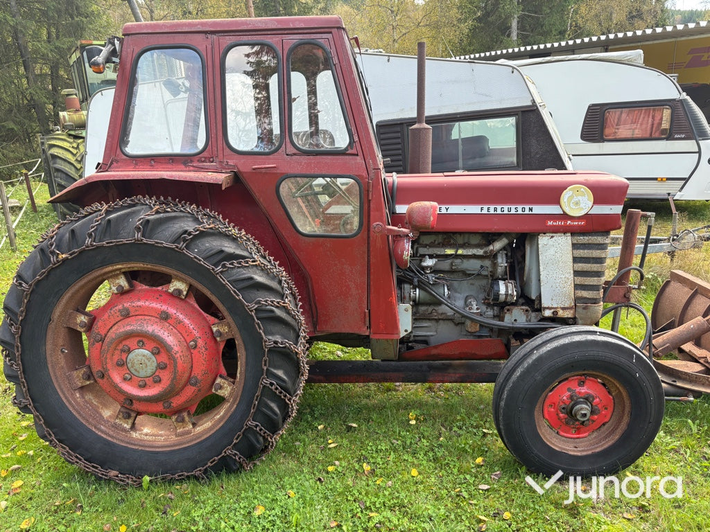 Traktor - Massey Ferguson 165