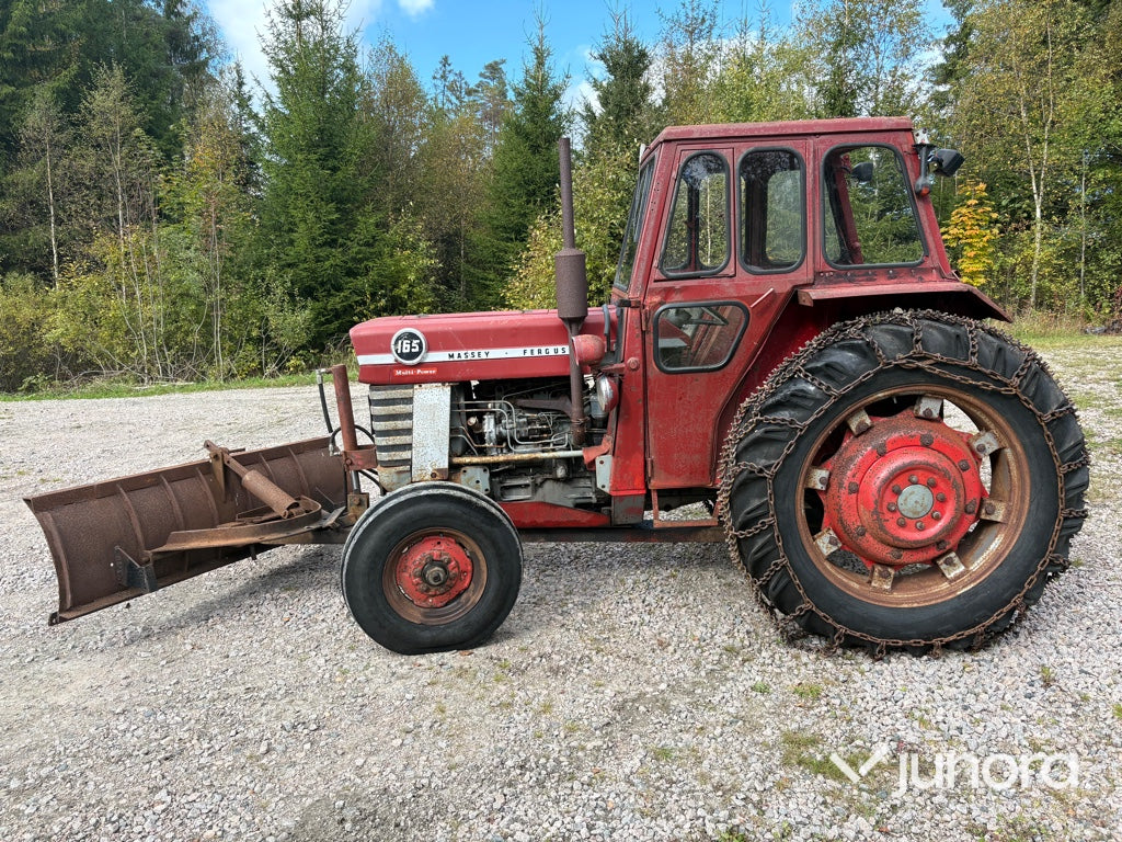 Traktor - Massey Ferguson 165