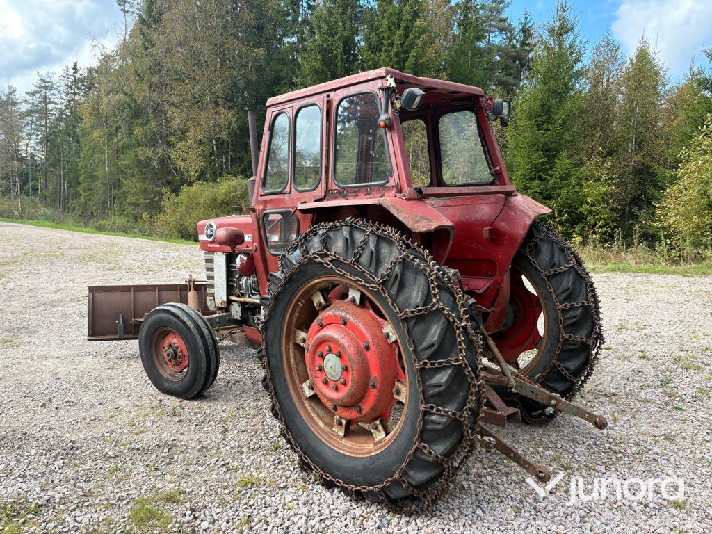 Traktor - Massey Ferguson 165