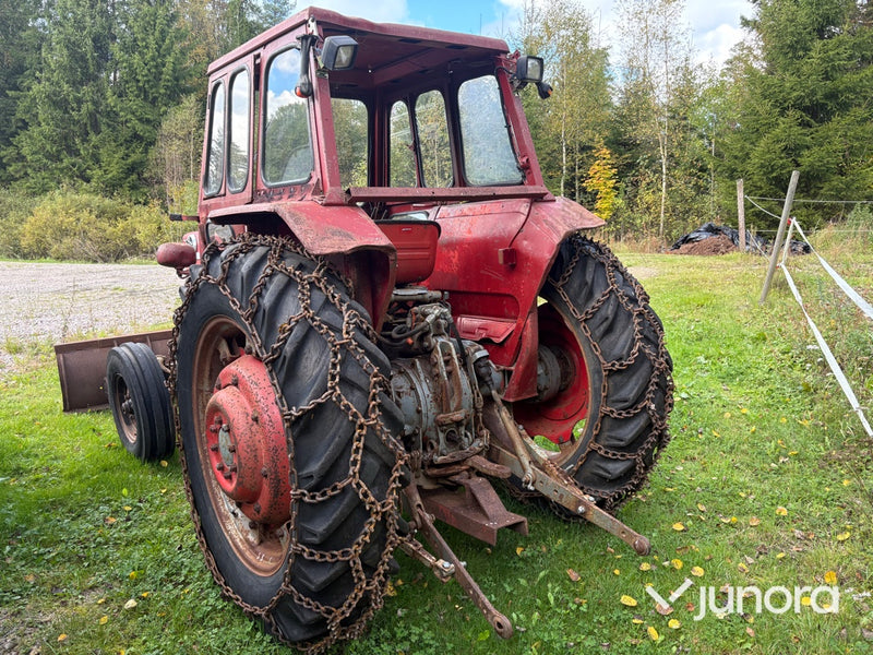 Massey Ferguson 165