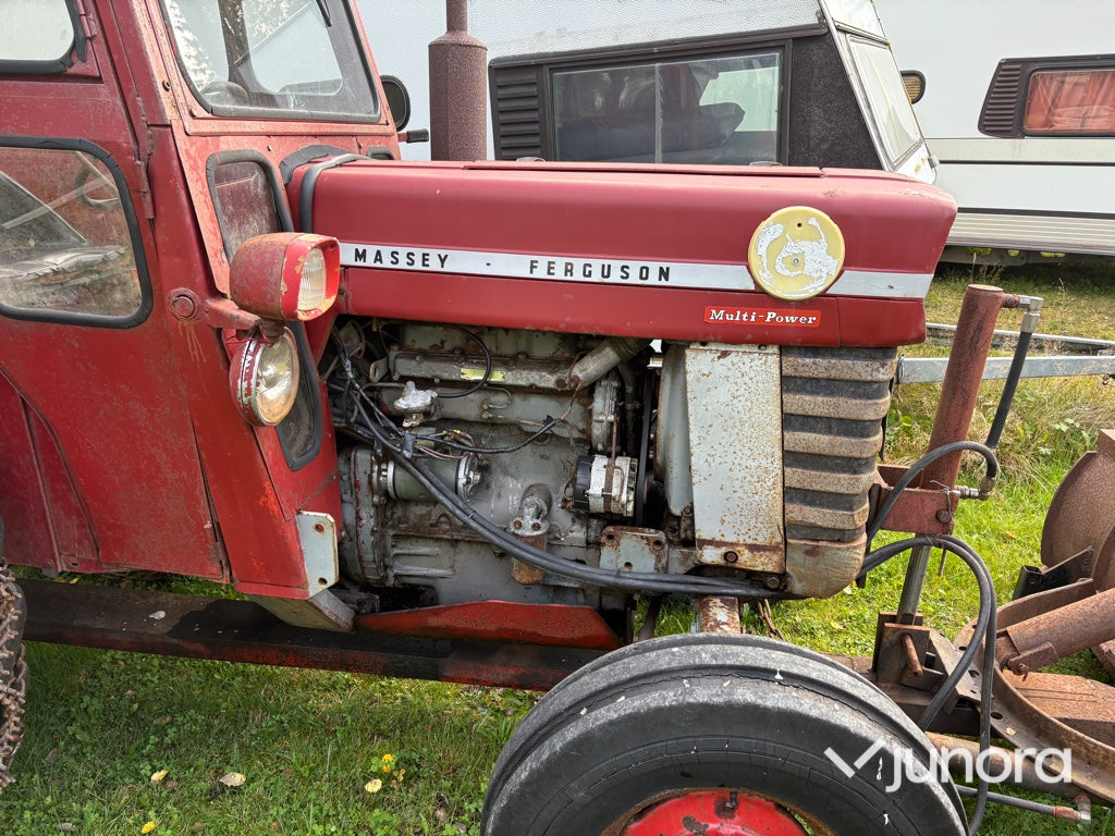 Traktor - Massey Ferguson 165