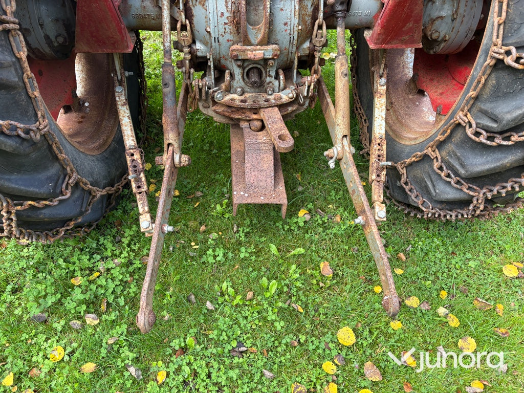 Traktor - Massey Ferguson 165