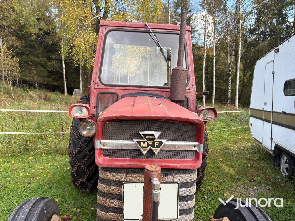 Traktor - Massey Ferguson 165