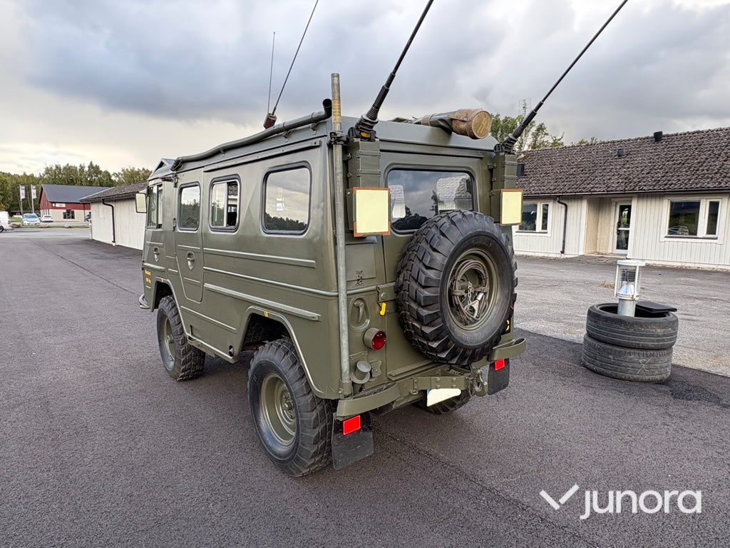 Militärbil Volvo 9033/Radio Valp
