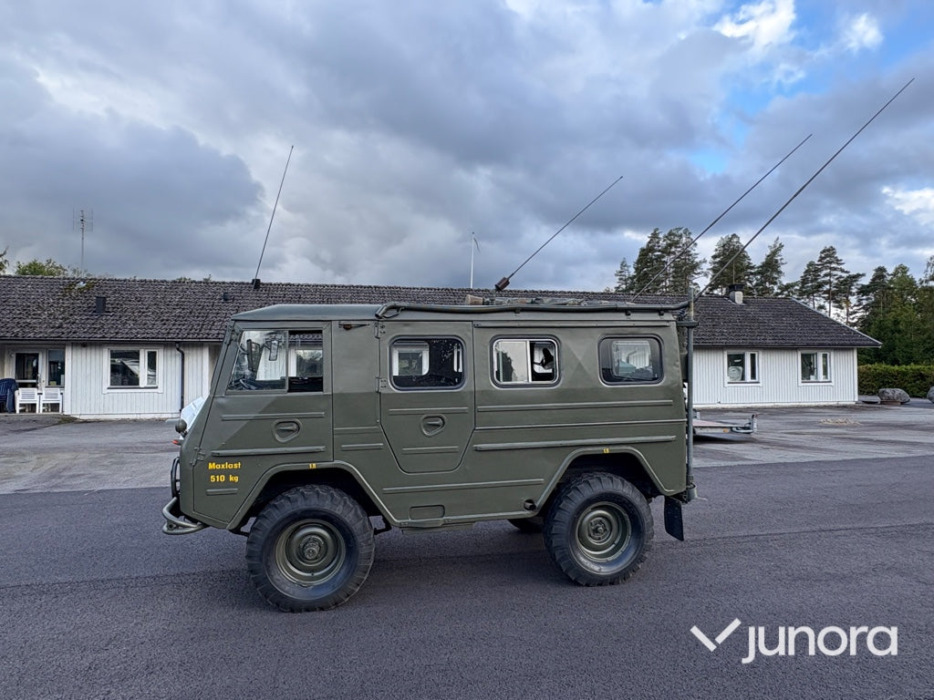 Militärbil Volvo 9033/Radio Valp