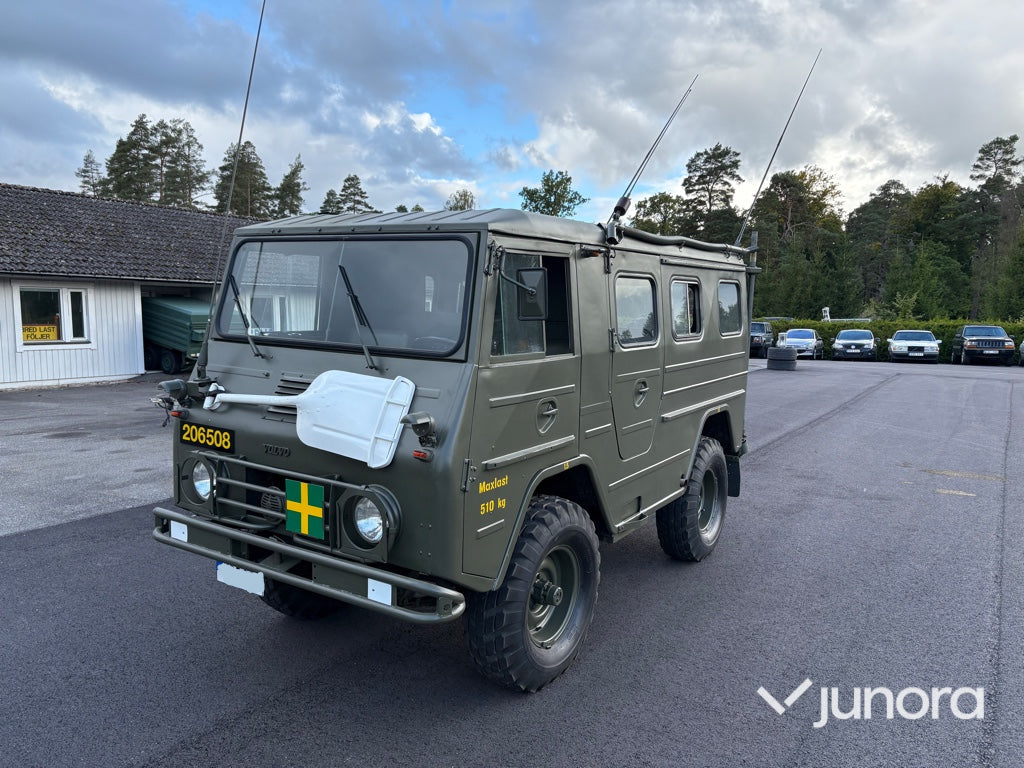 Militärbil Volvo 9033/Radio Valp