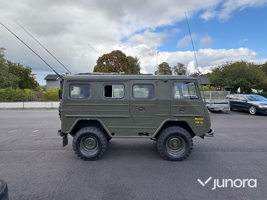 Militärbil Volvo 9033/Radio Valp