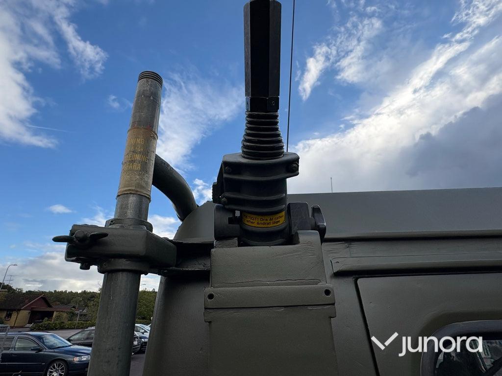 Militärbil Volvo 9033/Radio Valp