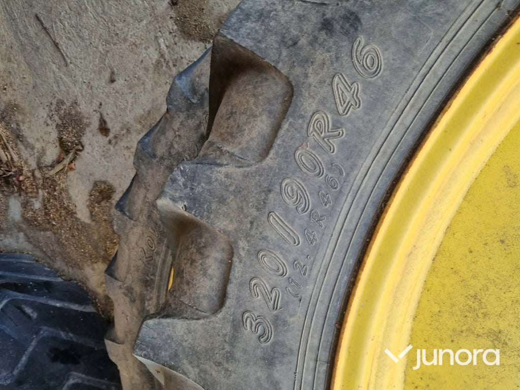 Bogserad växtskyddsspruta - John Deere, TRSP25