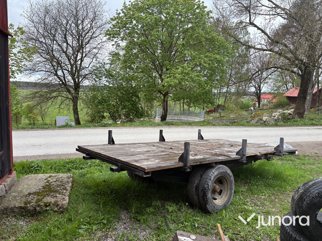 Traktorkärra