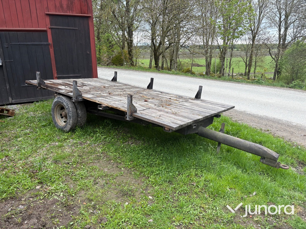 Traktorkärra