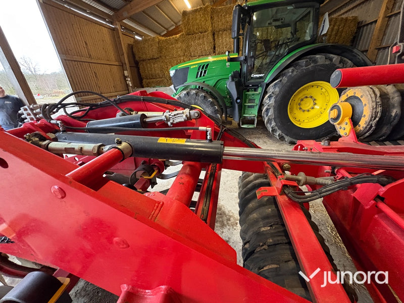 Tallriksharv Väderstad Carrier 500