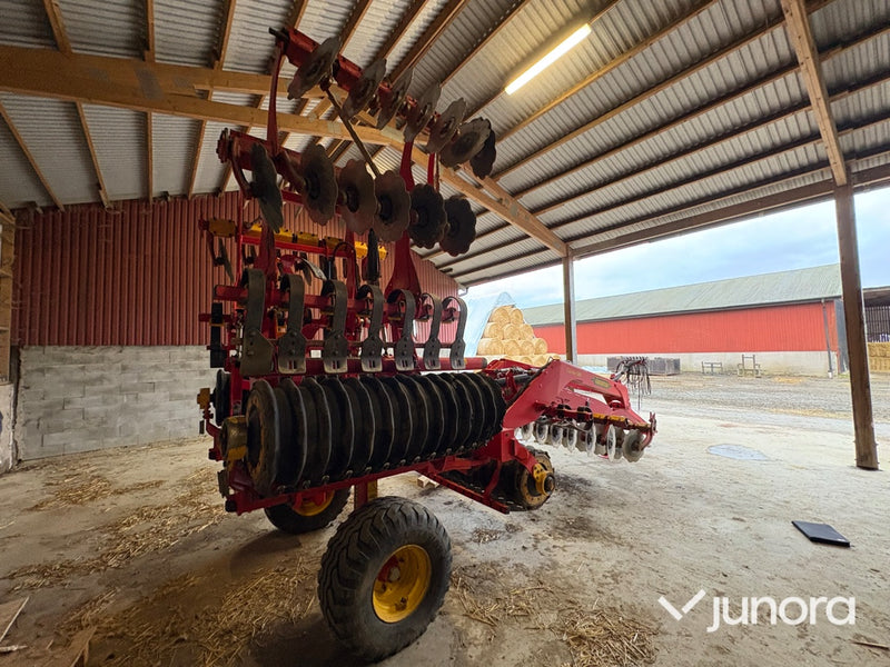 Tallriksharv Väderstad Carrier 500