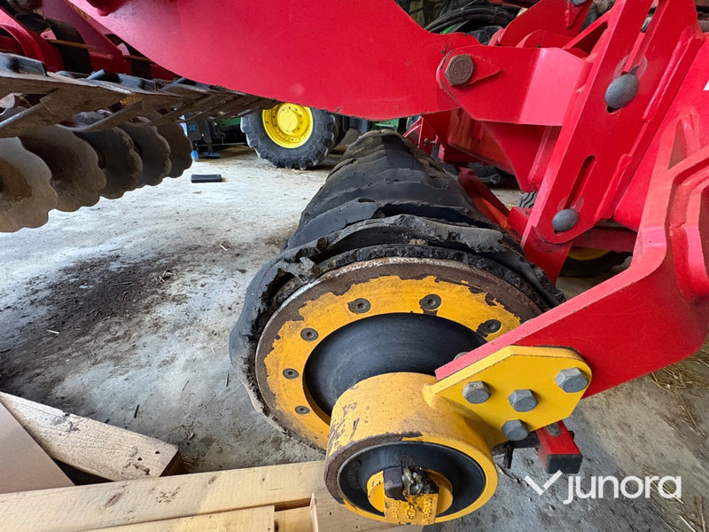 Tallriksharv Väderstad Carrier 500