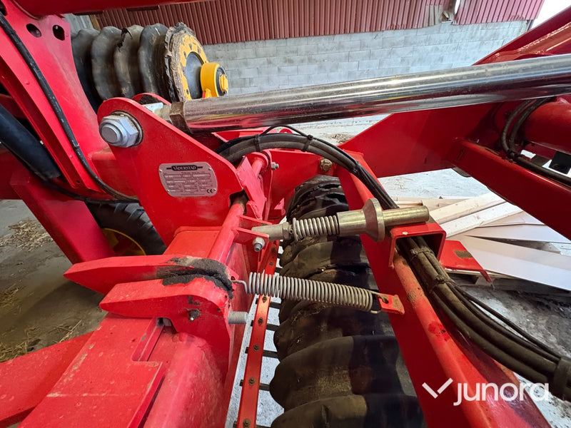 Tallriksharv Väderstad Carrier 500