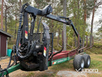 Skogsvagn med kran