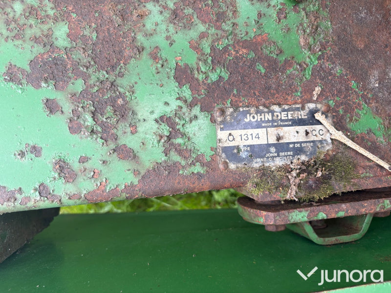 Slåtterkross John Deere 1314