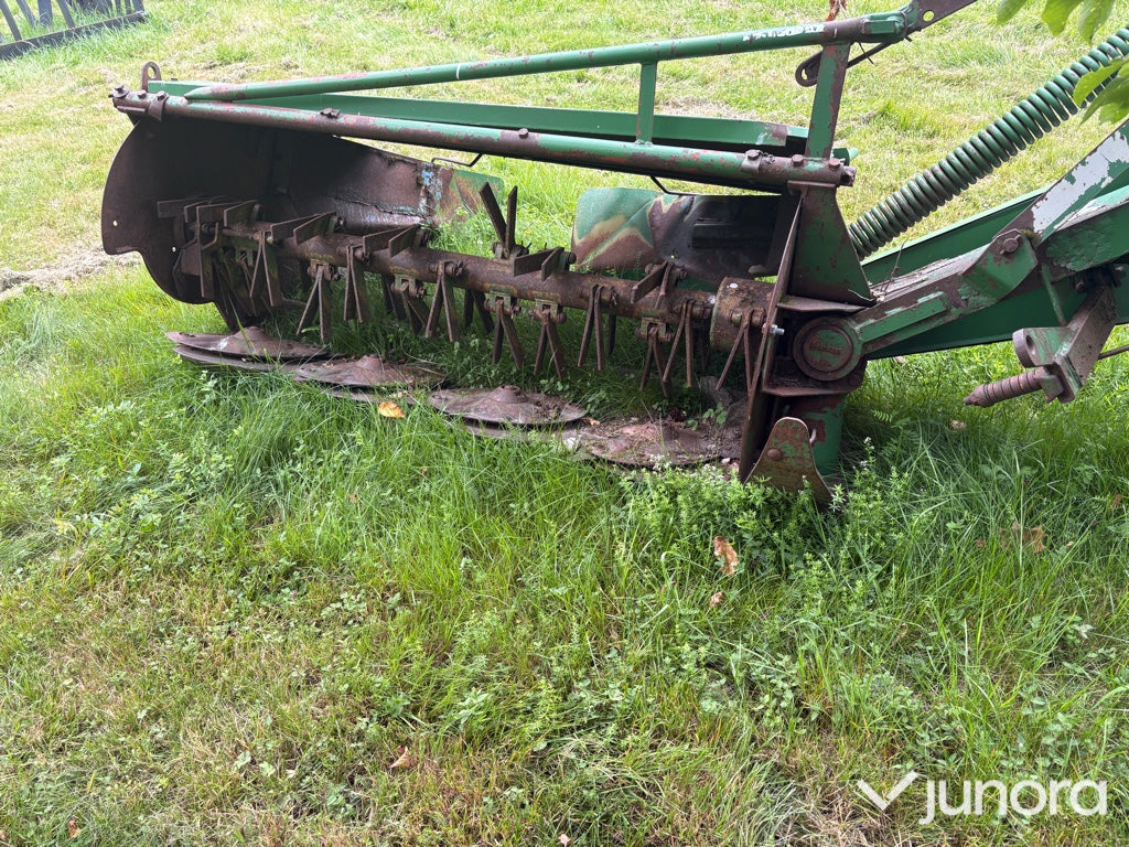 Slåtterkross John Deere 1314