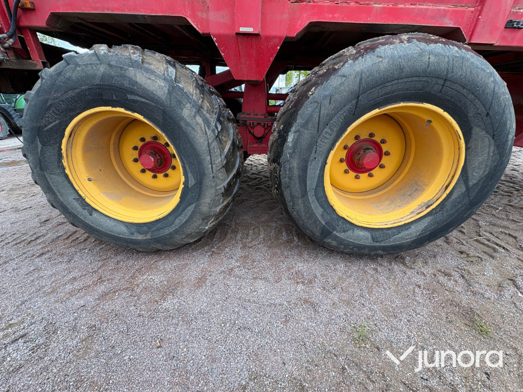 Gödselspridare RKM Jumbo II 20 m³