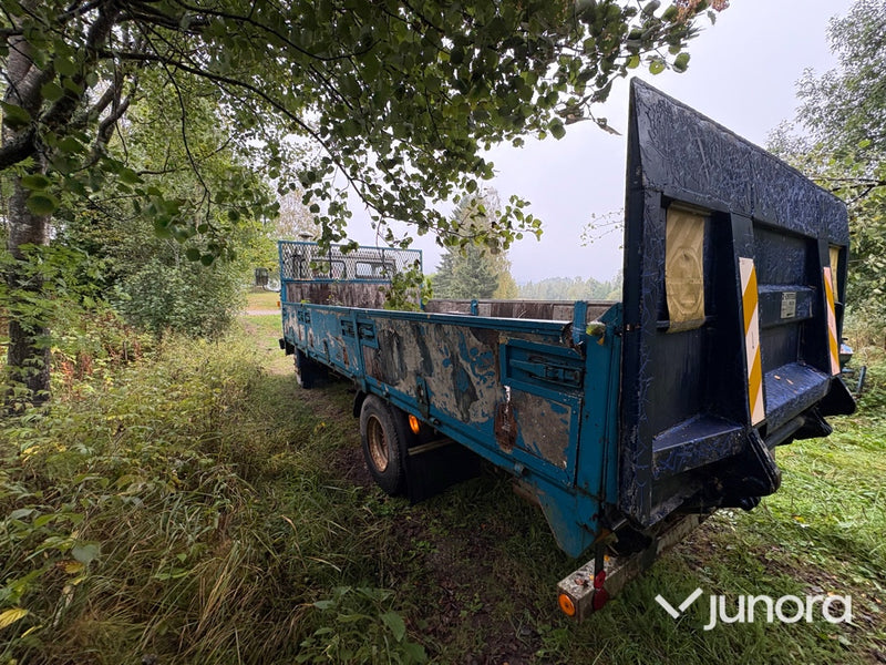 Lastbil - Volvo 609 4x2 med bakgavellyft