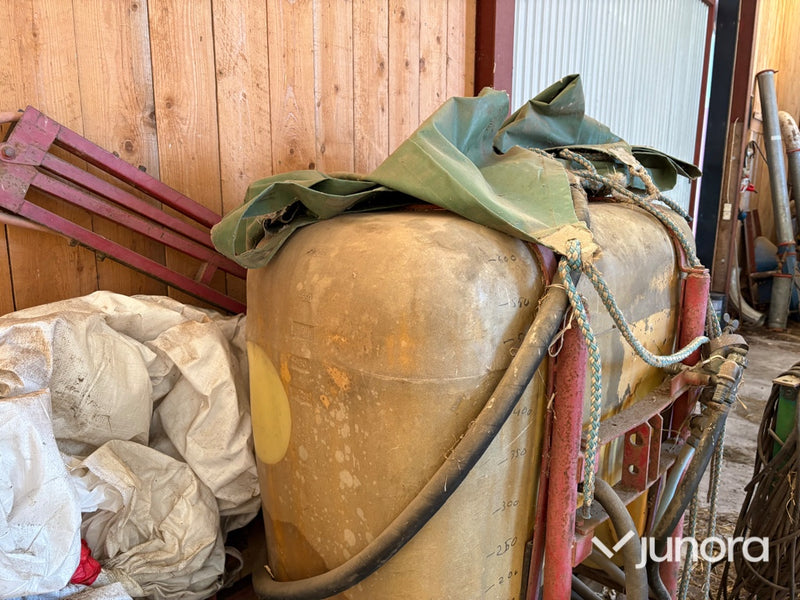 Lantbruksspruta - Hardi, 8 meters