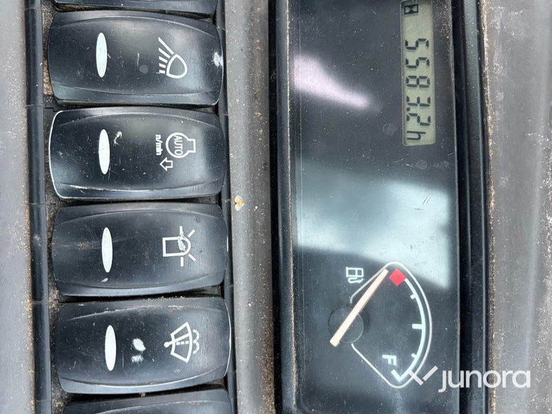 Grävmaskin - Volvo ECR25D, inkl. redskap